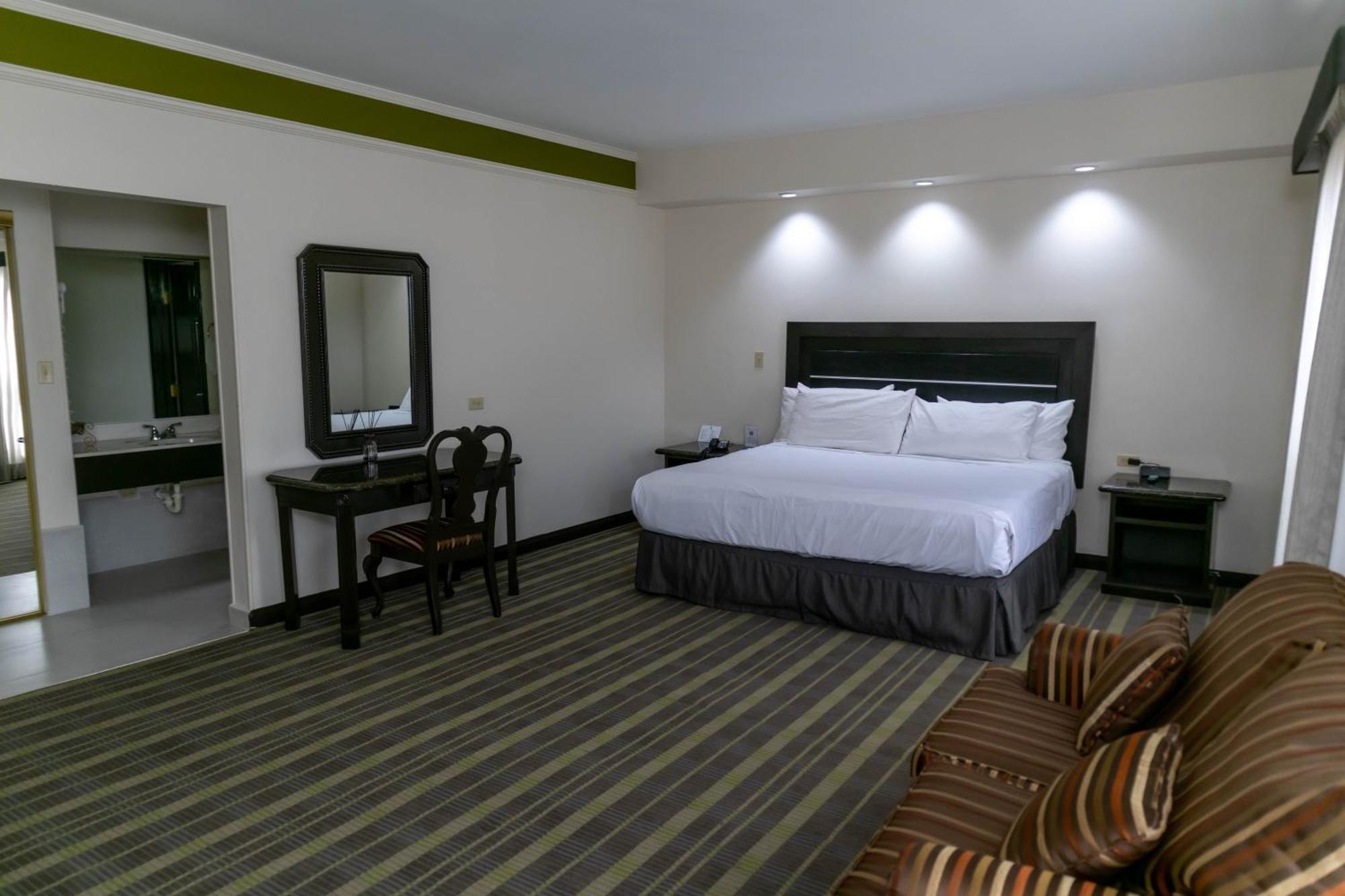 Best Western Hotel Plaza Matamoros Ngoại thất bức ảnh